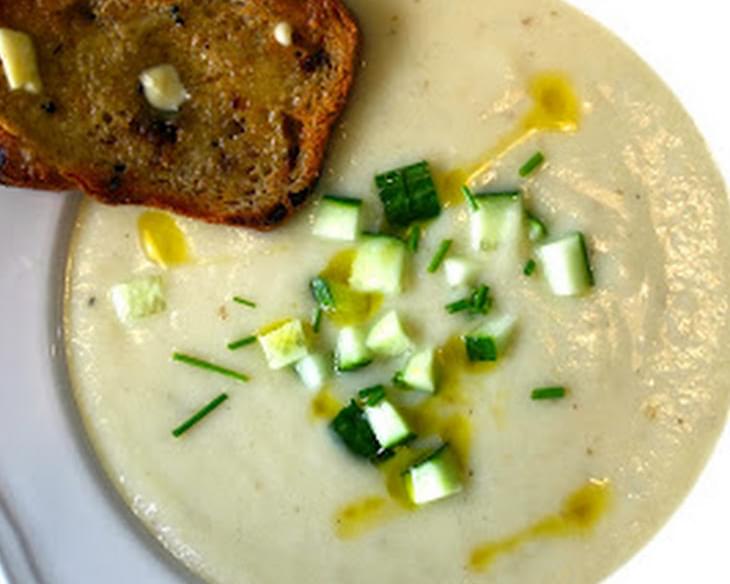 Lemongrass Vichyssoise served with Caramelised Onion and Thyme Bread