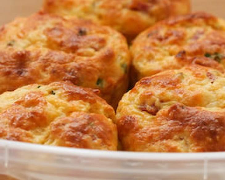 Cottage Cheese and Egg Breakfast Muffins with Ham and Cheddar