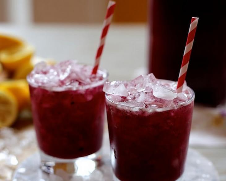 Fresh Blueberry and Mint Lemonade