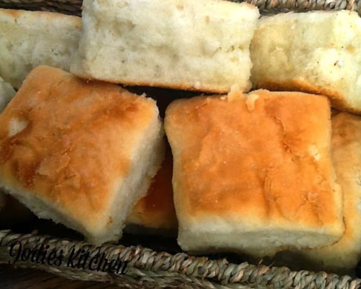 Fluffy Light Biscuits/Rolls