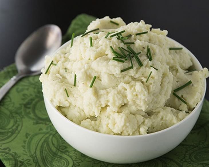 Mashed Cauliflower with Garlic and Chives