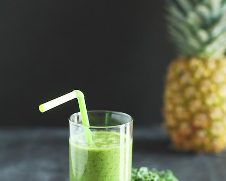 Riley's Kale Pineapple Smoothie