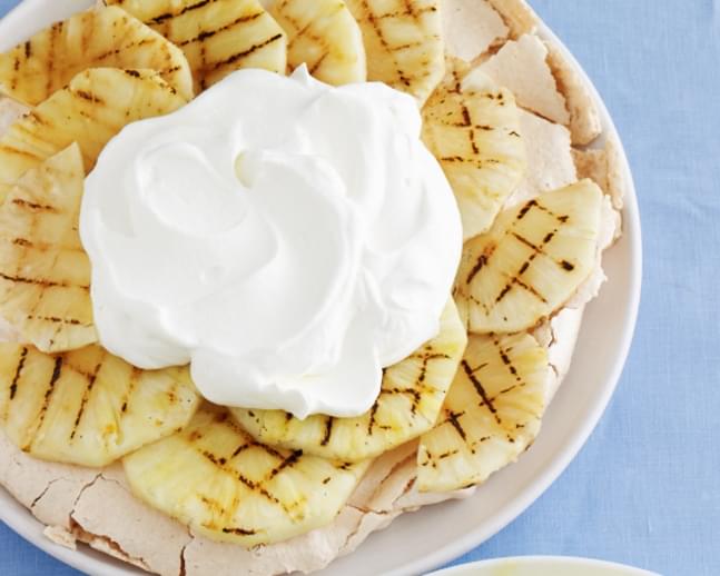 Pavlova with Grilled Pineapple