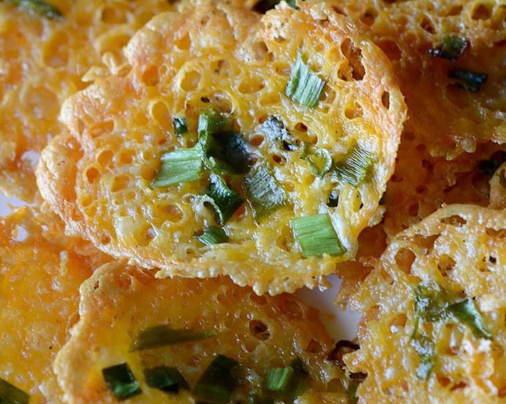 Crispy Cheddar Cheese and Green Onion Chips! {THM S}