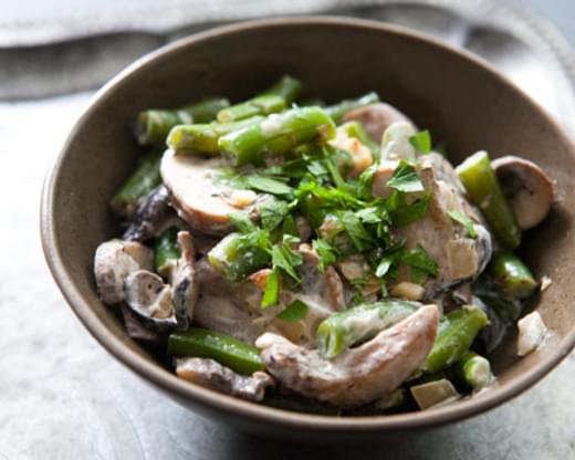 Creamy Green Beans and Mushrooms