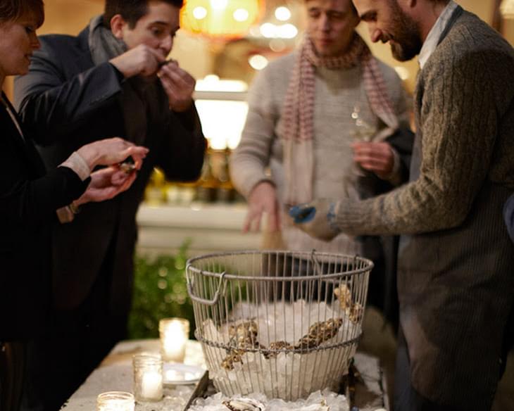 Raw Oysters with Champagne Vinegar Mignonette