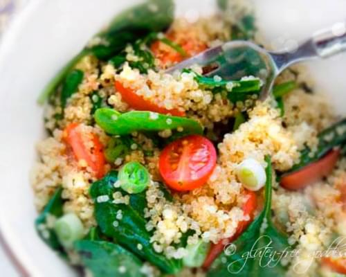 Quinoa + Spinach Salad Recipe with Grape Tomatoes