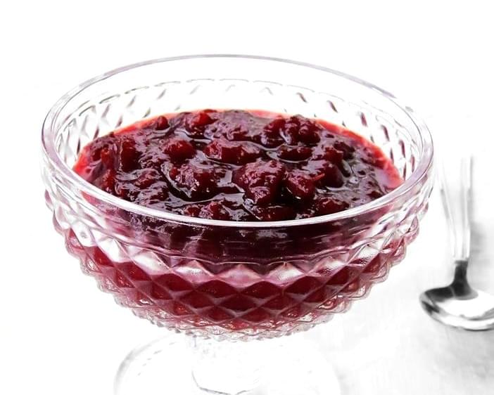 Quick Cranberry Sauce from Dried Berries - pressure cooker