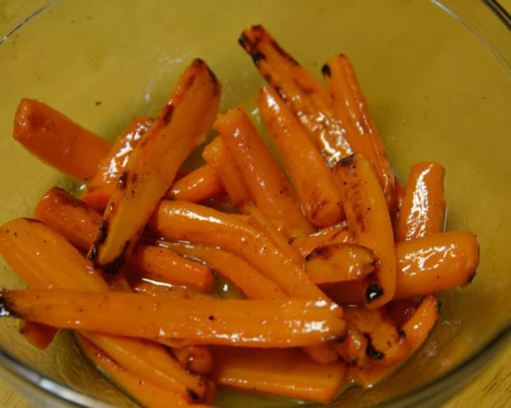 Grilled Carrots with Maple Butter Sauce