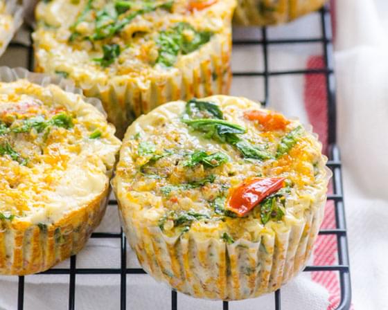 Healthy Sundried Tomato, Spinach and Quinoa Egg Muffins