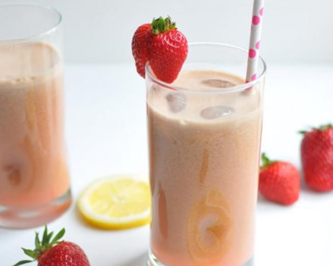 Fresh Sugar-Free Strawberry Lemonade