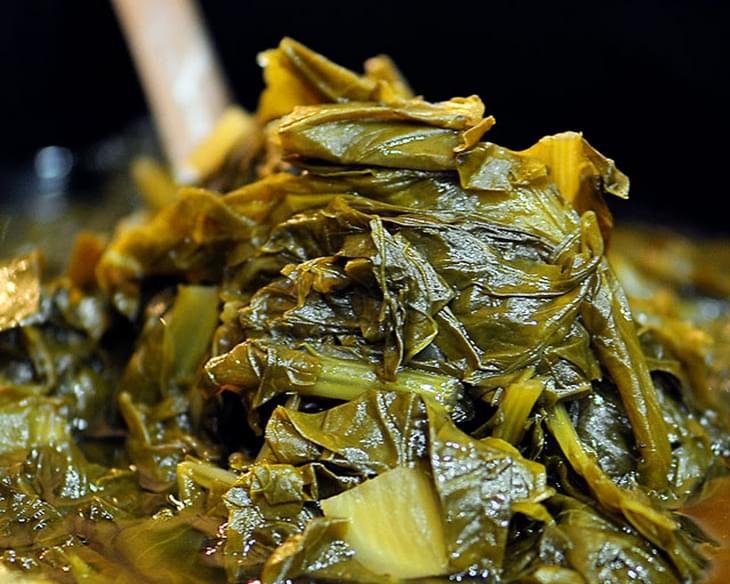 Slow Cooker Turnip Greens