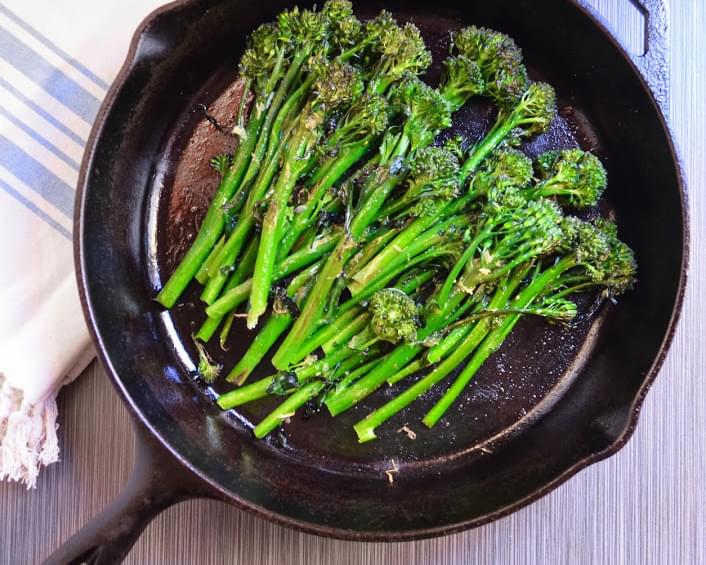 Oven Roasted Broccoli or Broccolini