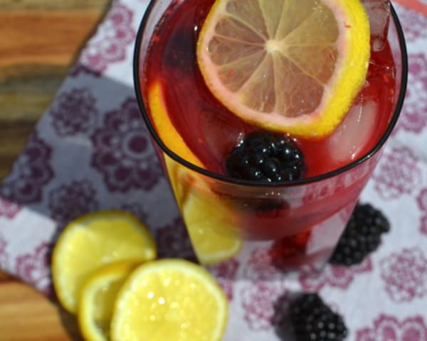 Blackberry Lemon Iced Tea