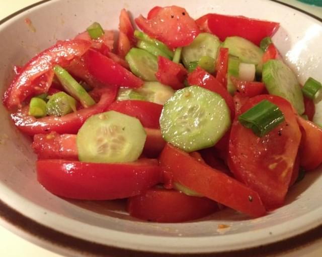 Summer Tomato Salad with Cucumber and Green Onions