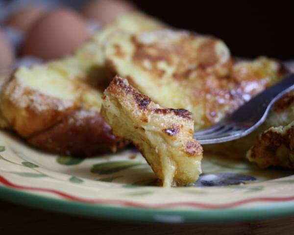 Cornmeal-Crusted French Toast with Sorghum Molasses