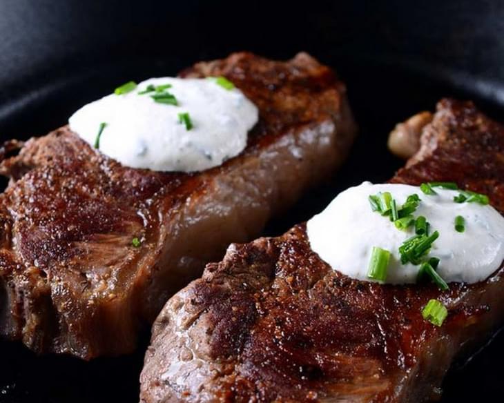 Pan Seared Steak with Creamy Herbed Horseradish Sauce