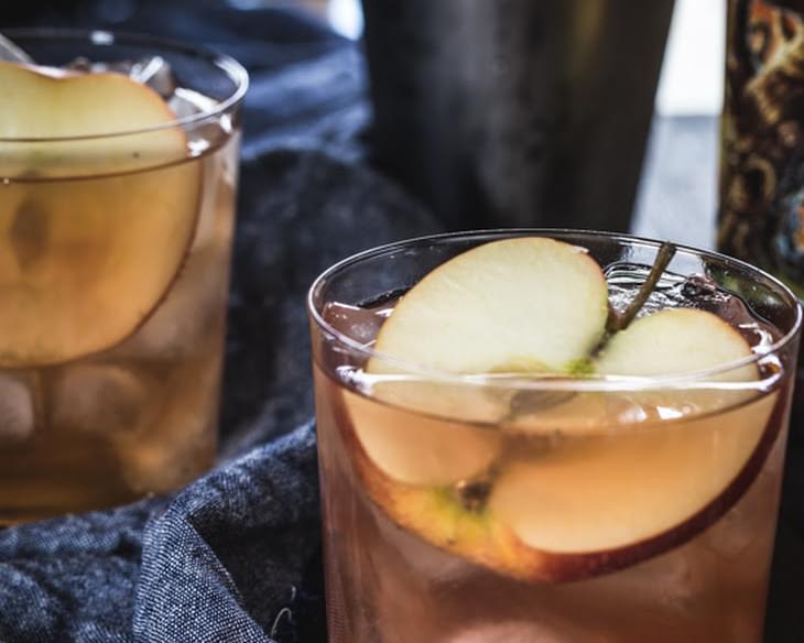 Cranberry Apple Cider Cocktail