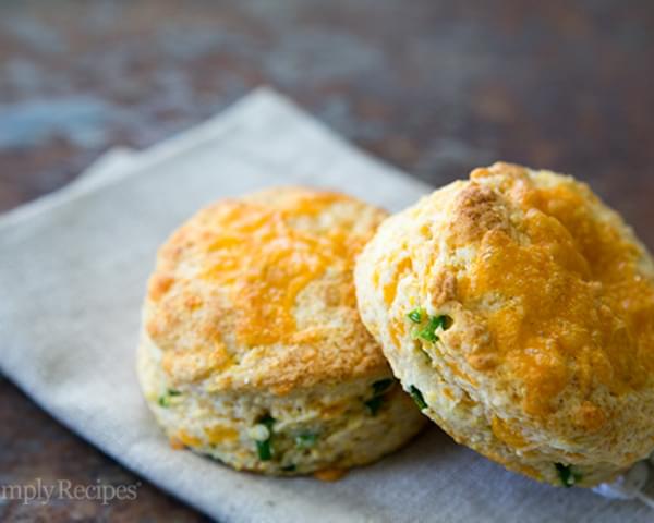 Cheddar and Jalapeño Biscuits