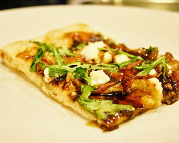 Prosciutto And Fig Pizza With Arugula