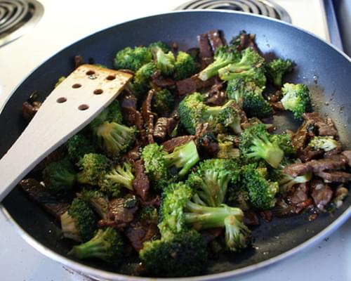 Beef and Broccoli Stir-Fry recipe - 153 calories