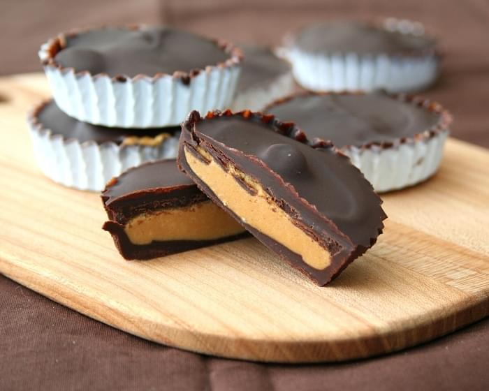 Chocolate Peanut Butter Cups - Low Carb and Gluten-Free