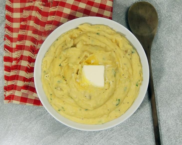 Creamy Slow Cooker Garlic Mashed Potatoes