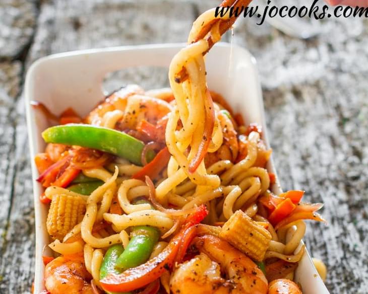 Spicy Black Pepper Shrimp with Udon Noodles