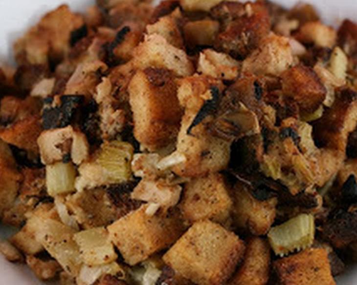 Slow Cooker Stuffing with Apple and Sausage