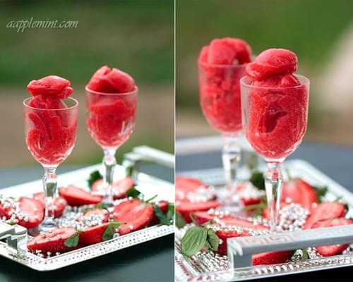 Strawberry Sorbet & Strawberry Yogurt Lollies