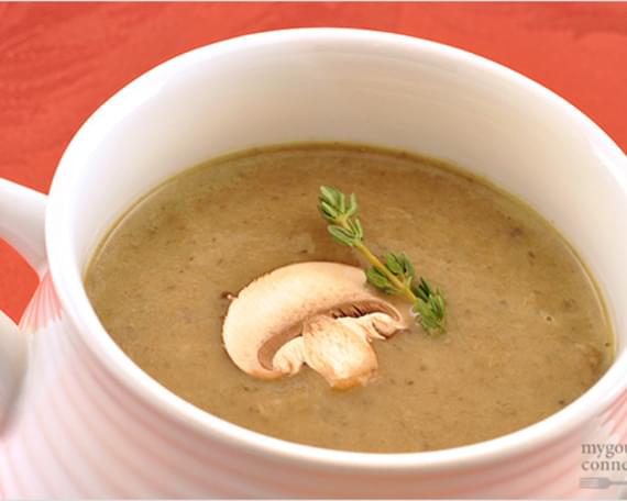 Mushroom Soup with Sherry and Thyme