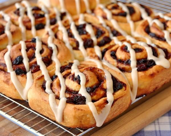 Old Fashioned Cinnamon Rolls