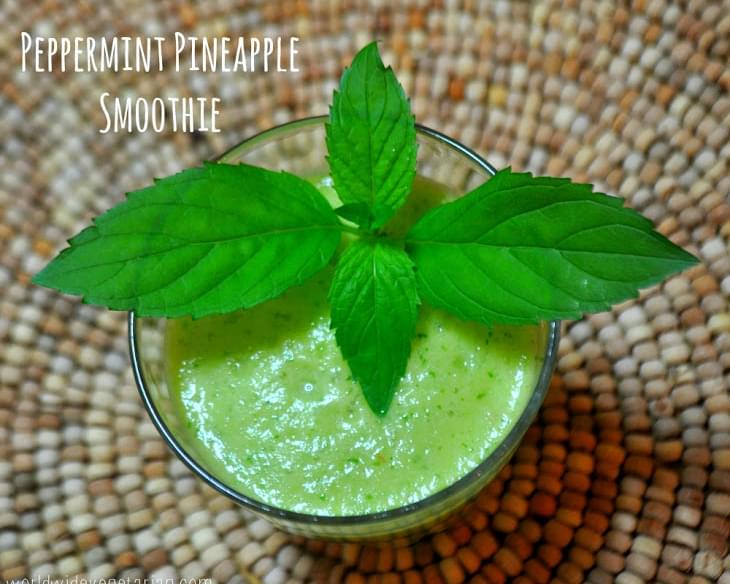 Peppermint Pineapple Smoothie