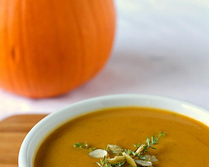 Pumpkin Soup with Apple & Spices