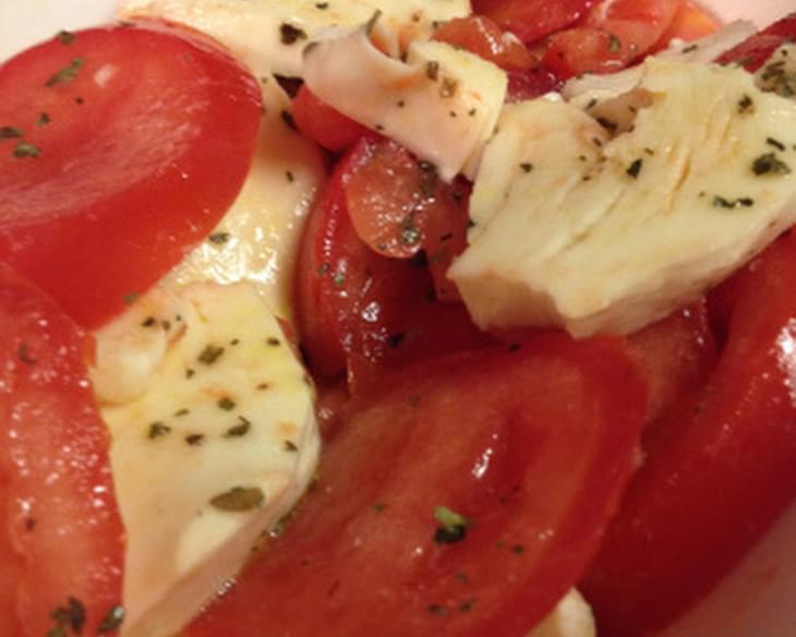 Tomato Salad with Mozzarella Cheese and Basil
