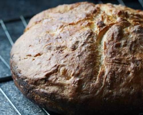 Easy Buttermilk Pot Bread