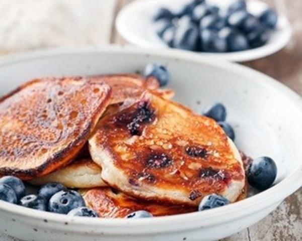 Oatmeal Blueberry Protein Pancakes