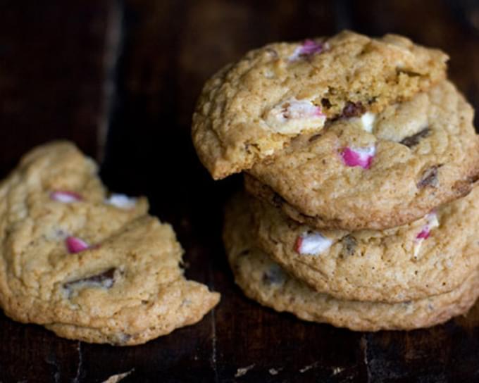 Peppermint Bark Chocolate Chip Cookie