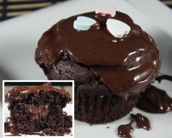 Moist Chocolate Cupcakes