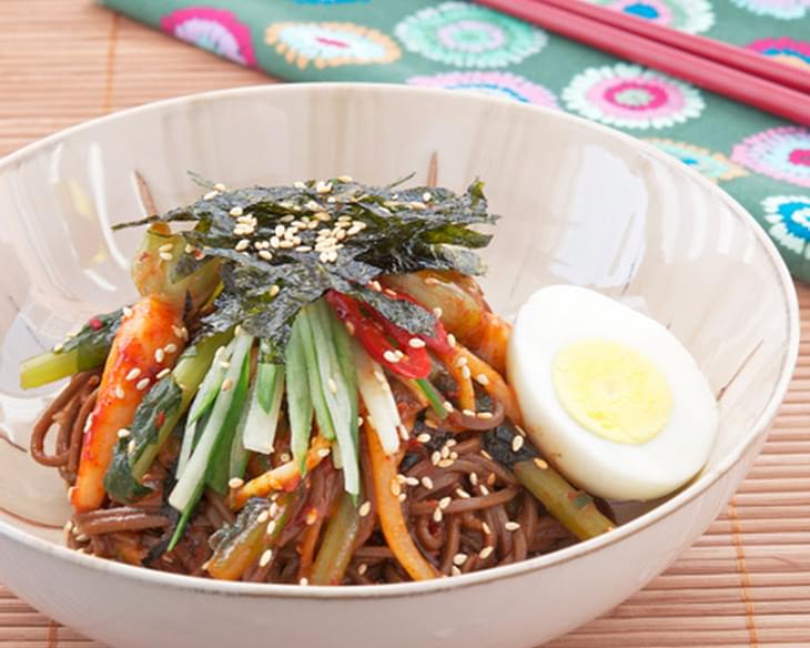 Cold Buckwheat Noodles w/ Spicy Chili Sauce