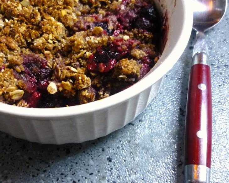 Spiced Berry Crumble
