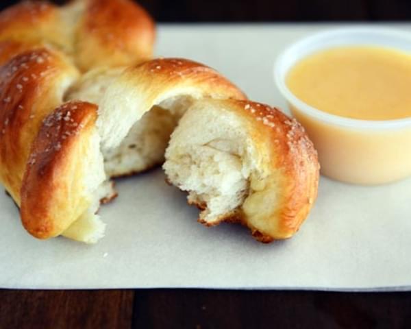 Soft Pretzel Twists with Homemade Cheese Dipping Sauce