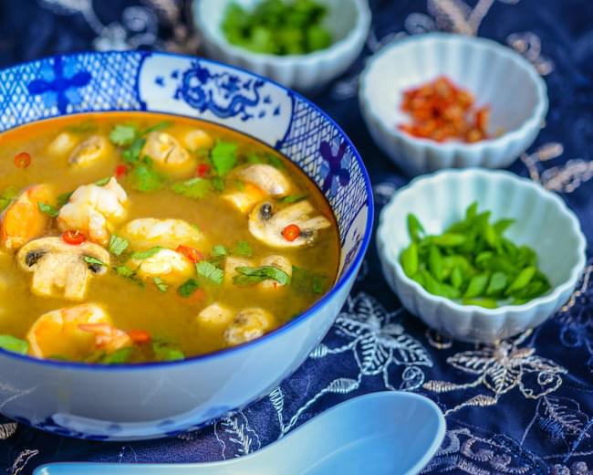 Tom Yum Goong (Hot and Sour Seafood Soup)