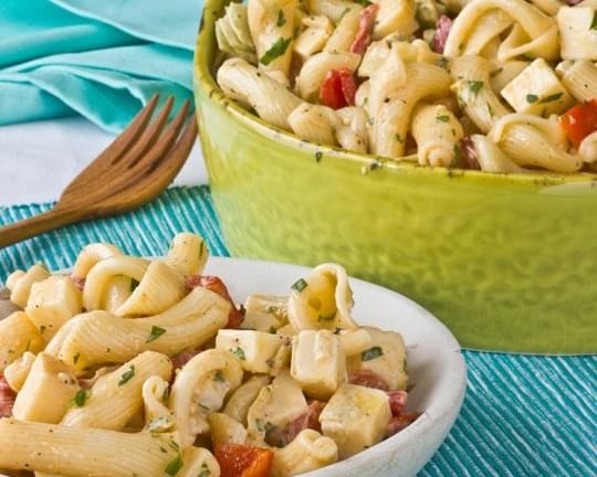 Pasta Salad with Gouda, Red Peppers & Artichoke Hearts