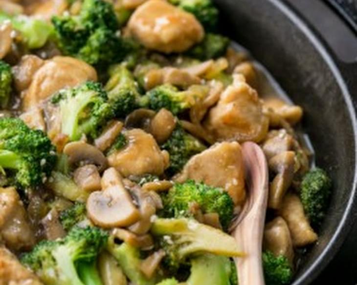Chicken Broccoli and Mushroom Stir Fry