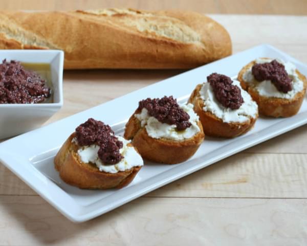 Olive Tapenade and Goat Cheese Bruschetta