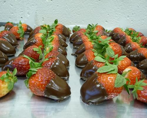 Chocolate Covered Strawberries recipe - 72 calories
