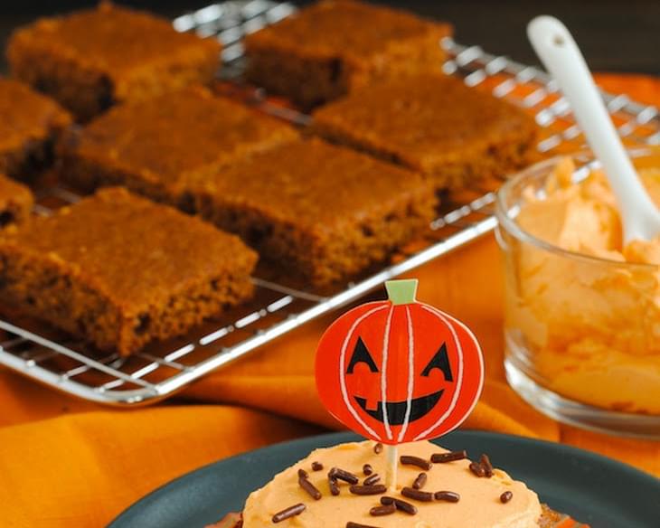 Spiced Applesauce Bars with Pumpkin Frosting