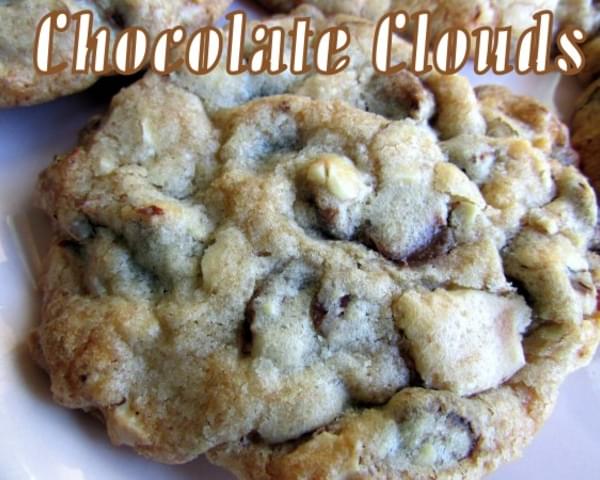 CHOCOLATE CLOUDS COOKIES