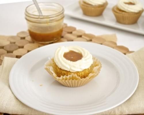 Salted Caramel Carrot Cupcakes with Vanilla Bean Mascarpone Frosting